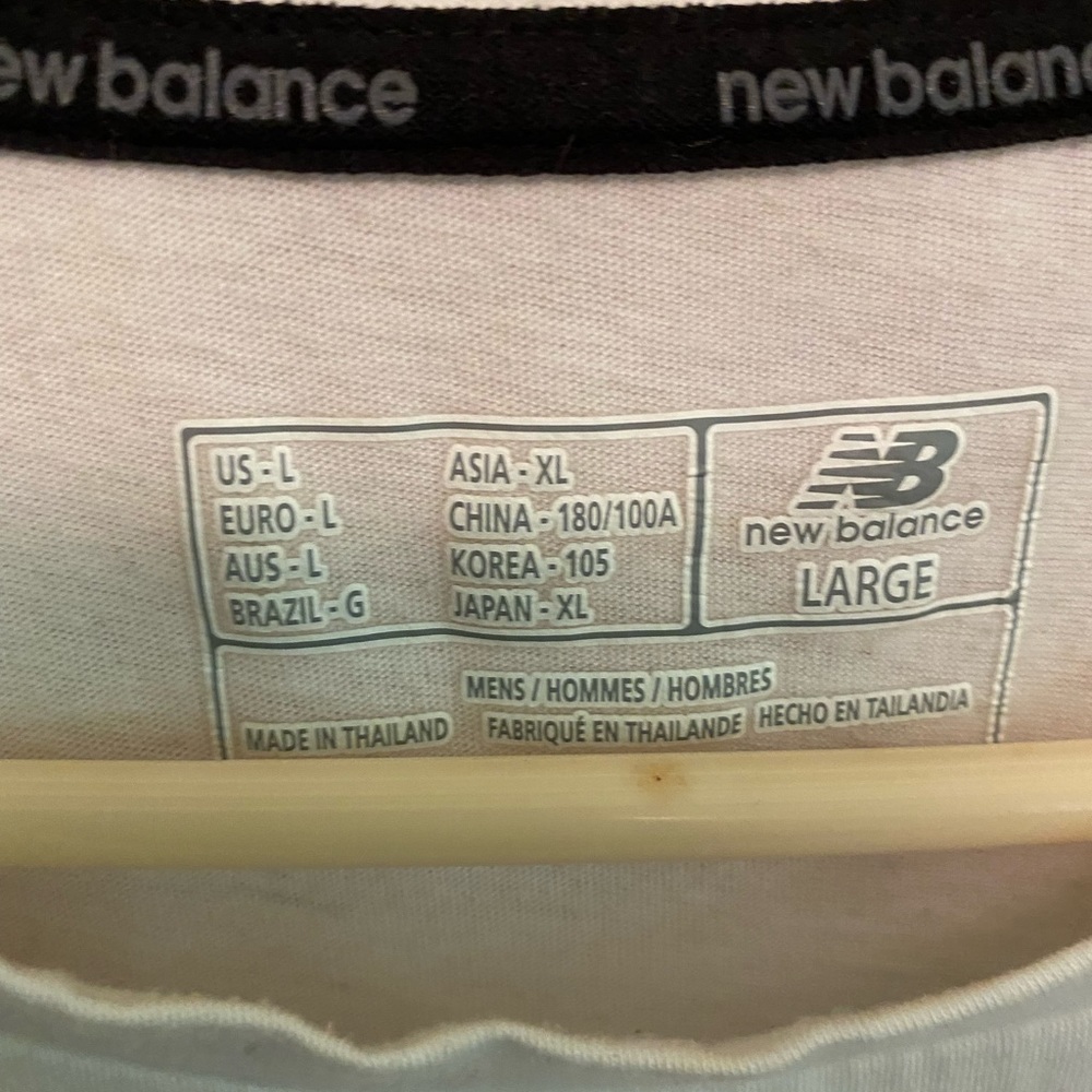 New Balance tee - Picture 3 of 4
